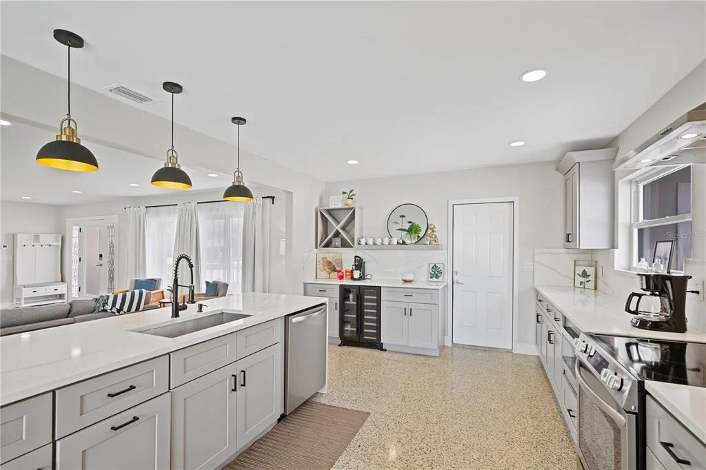 Photo of 136 BAYSIDE DRIVE