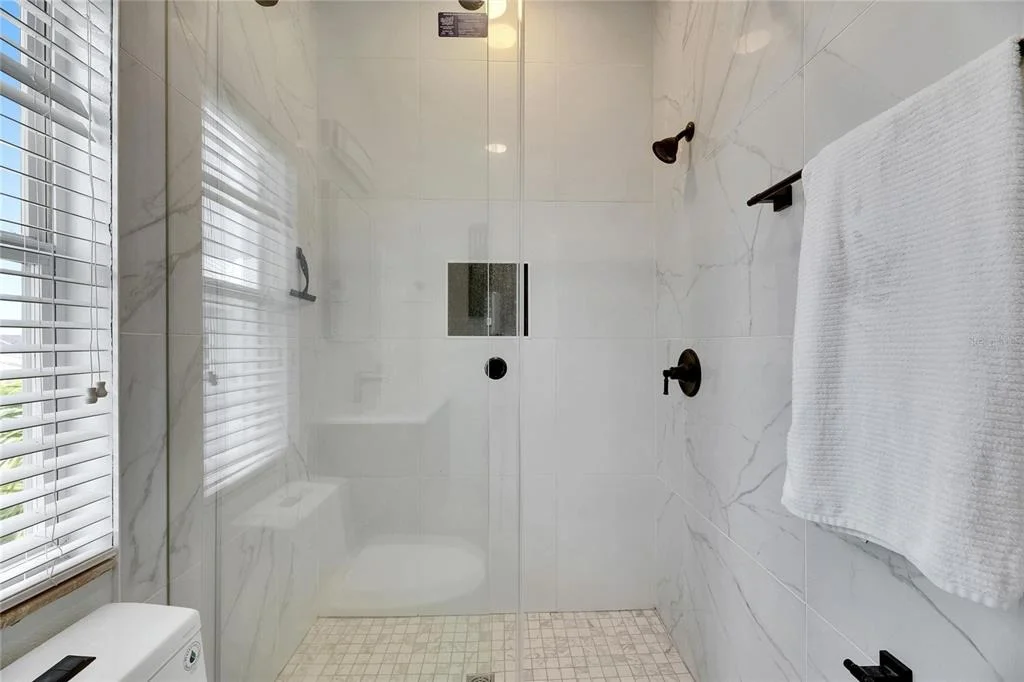 Photo of 6512 SIMONE SHORES CIRCLE