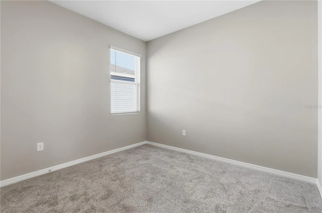 Photo of 5541 NW 40TH LOOP