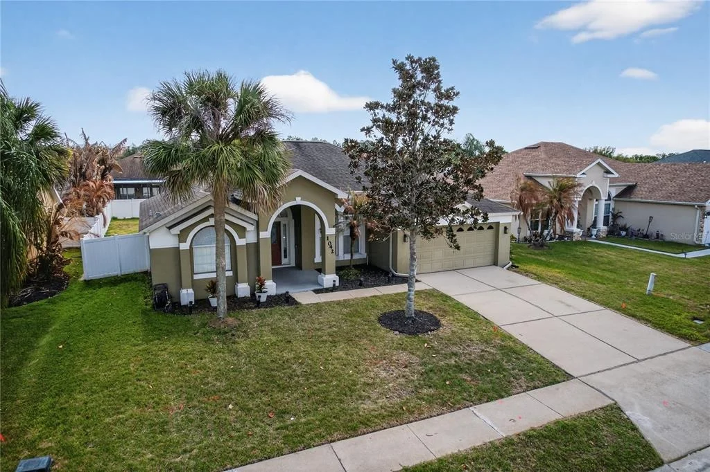 Photo of 1042 CHAMBERLIN TRAIL