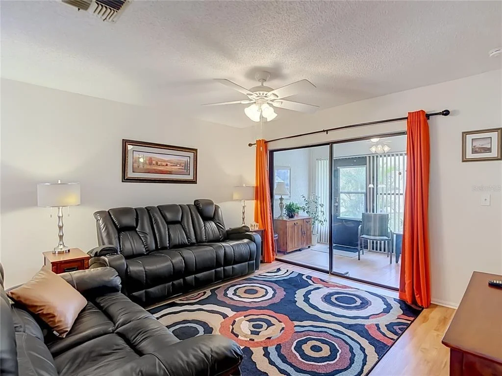 Photo of Unit 35C at 2546 OAKLEAF LANE