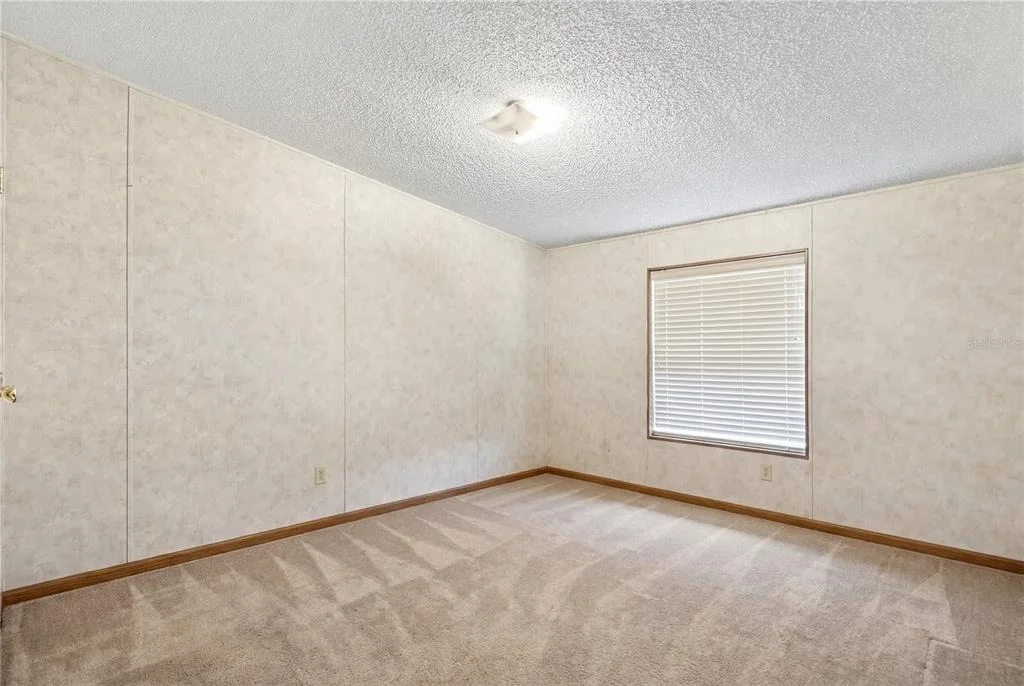 Photo of 650 NE 170TH AVENUE