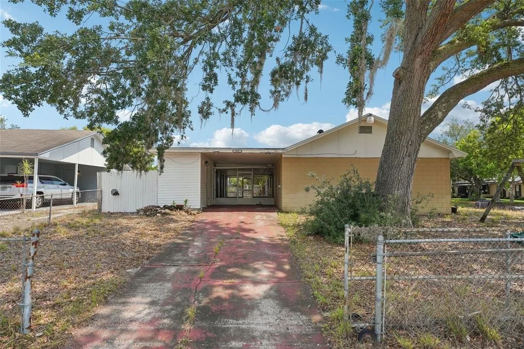 Photo of 503 HOLT CIRCLE