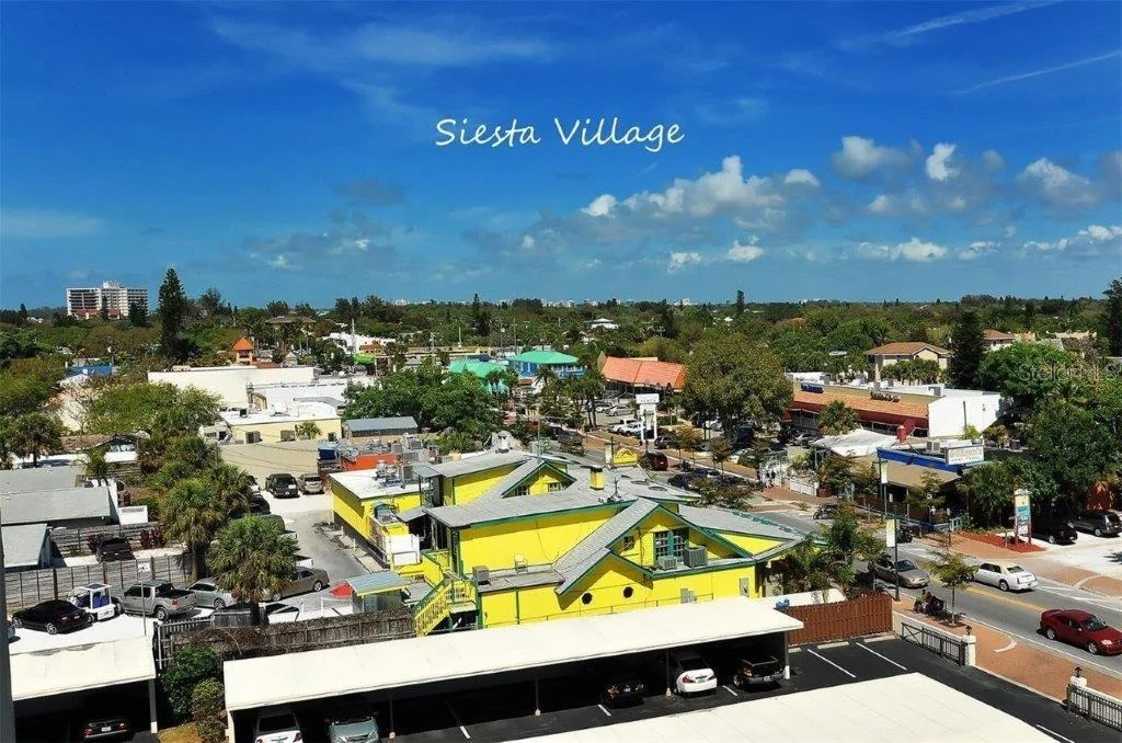 Photo of 4922 COMMONWEALTH DRIVE