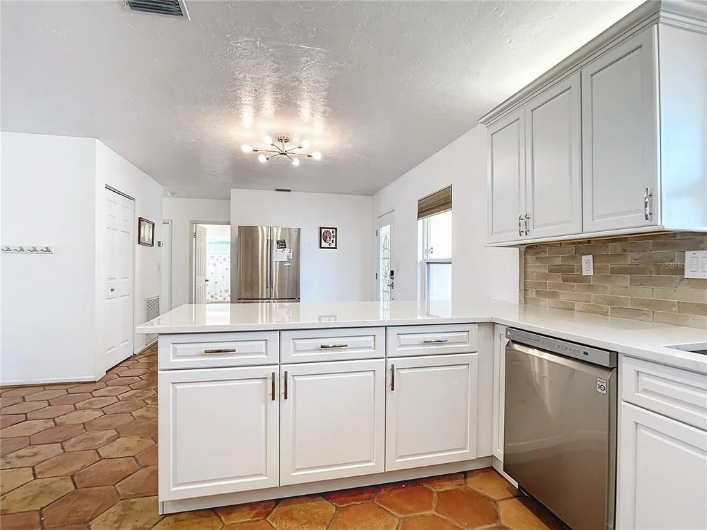Photo of 919 KEY WAY