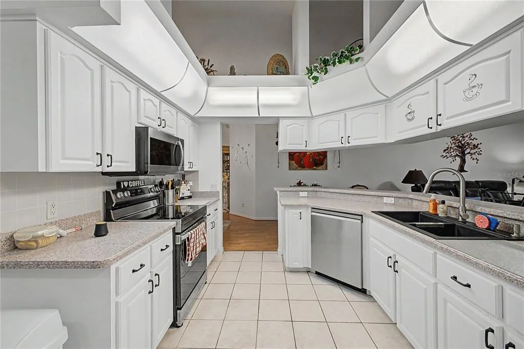 Photo of 11408 DEERCROFT COURT