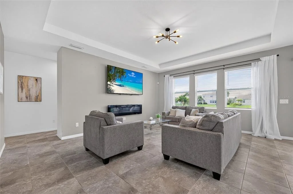 Photo of 6541 DEVESTA LOOP