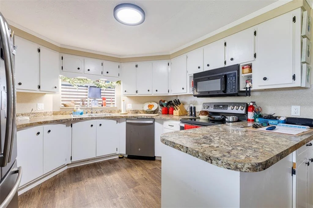 Photo of 412 VIVAR