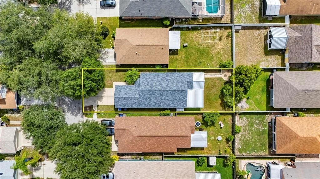 Photo of 7629 DEVONBRIDGE GARDEN WAY