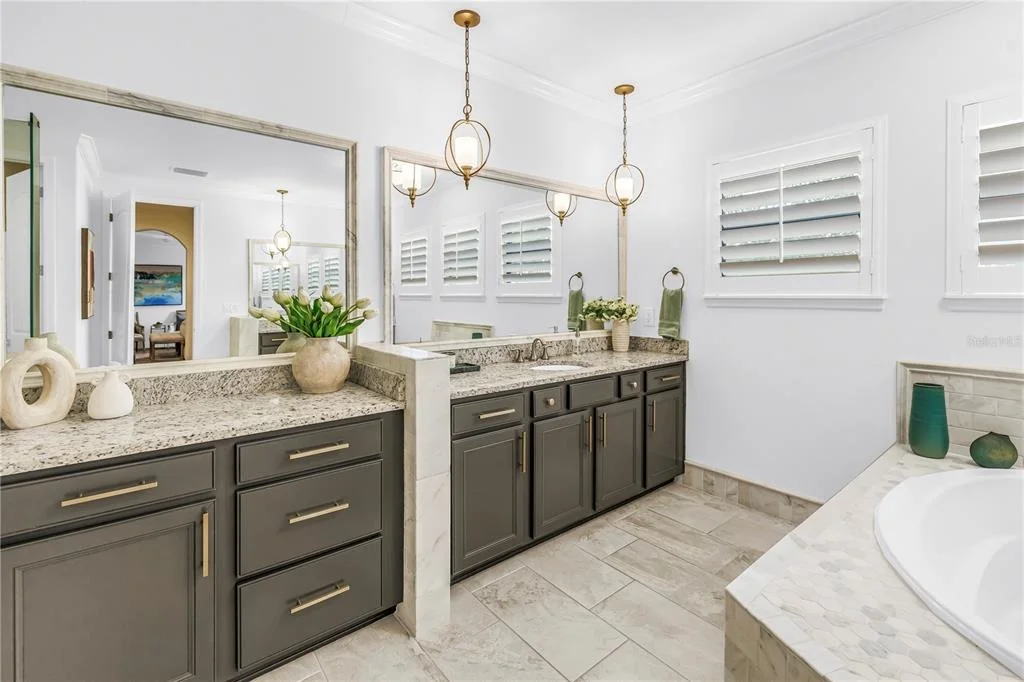 Photo of 6237 SIGNATURE POINTE LANE