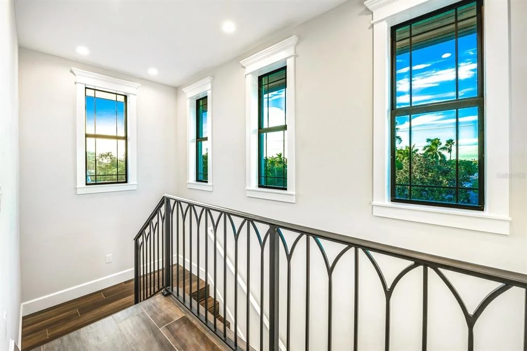 Photo of 340 JACKSON DRIVE
