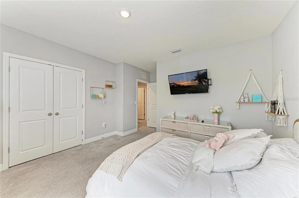 Photo of 5238 GROVE MILL LOOP