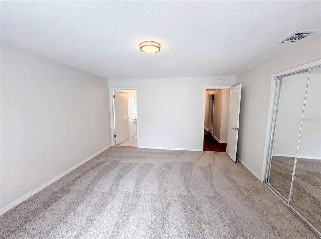 Photo of 963 SEQUOIA DRIVE