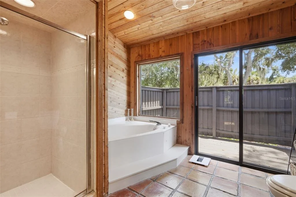 Photo of 881 PINTO CIRCLE