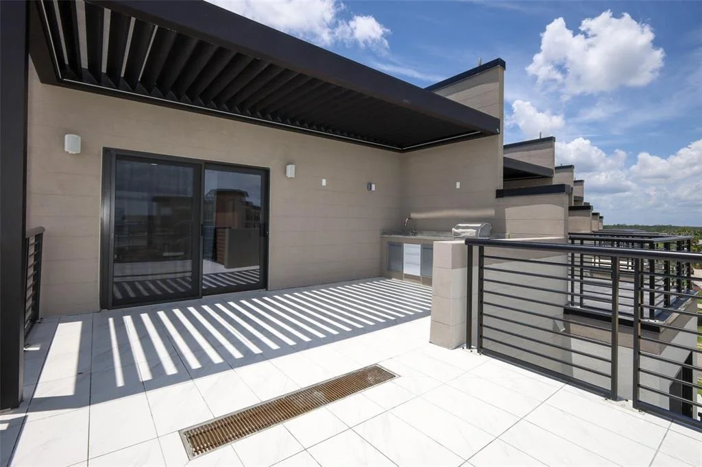 Photo of Unit 18 at 2360 OCEAN SHORE BOULEVARD