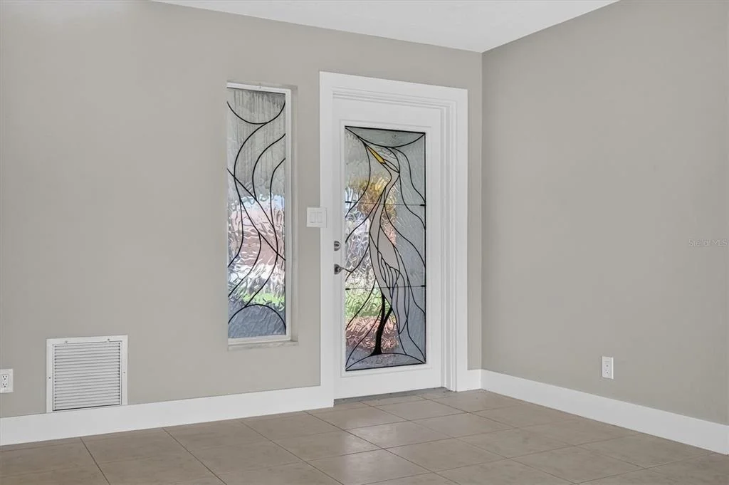 Photo of 541 LILLIAN DRIVE
