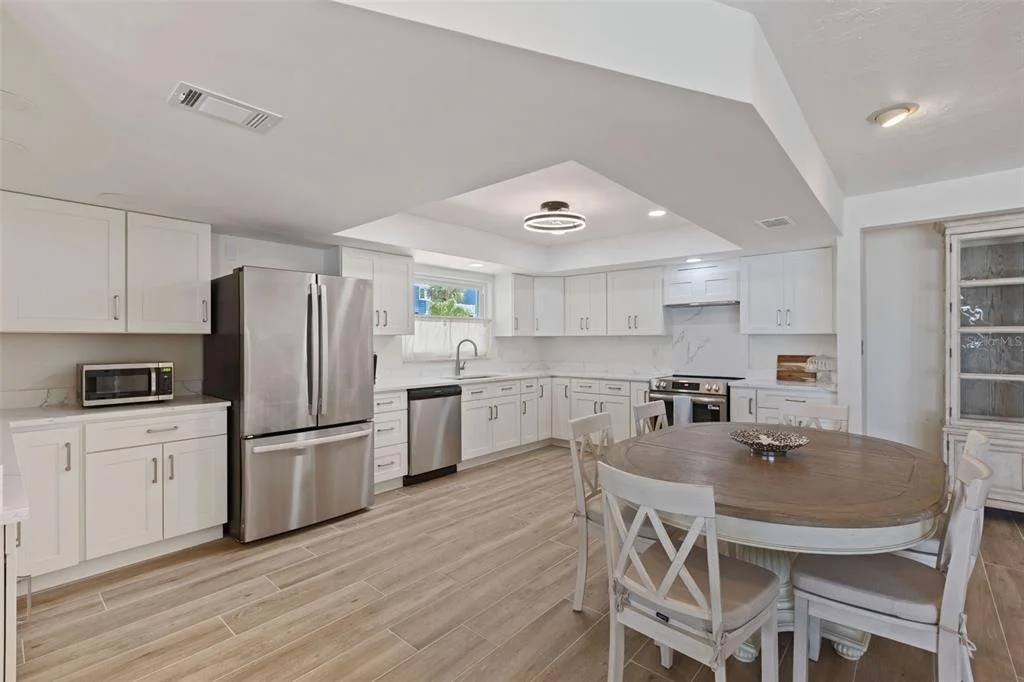 Photo of 290 BAYSIDE DRIVE