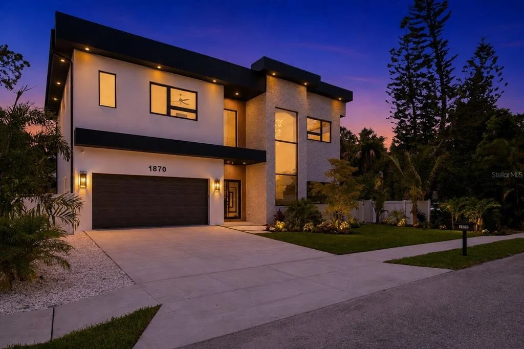 Photo of 1870 JASMINE DRIVE