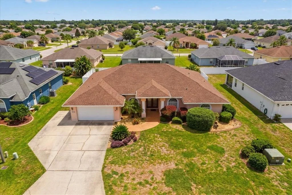 Photo of 315 LANCEOLATE DRIVE