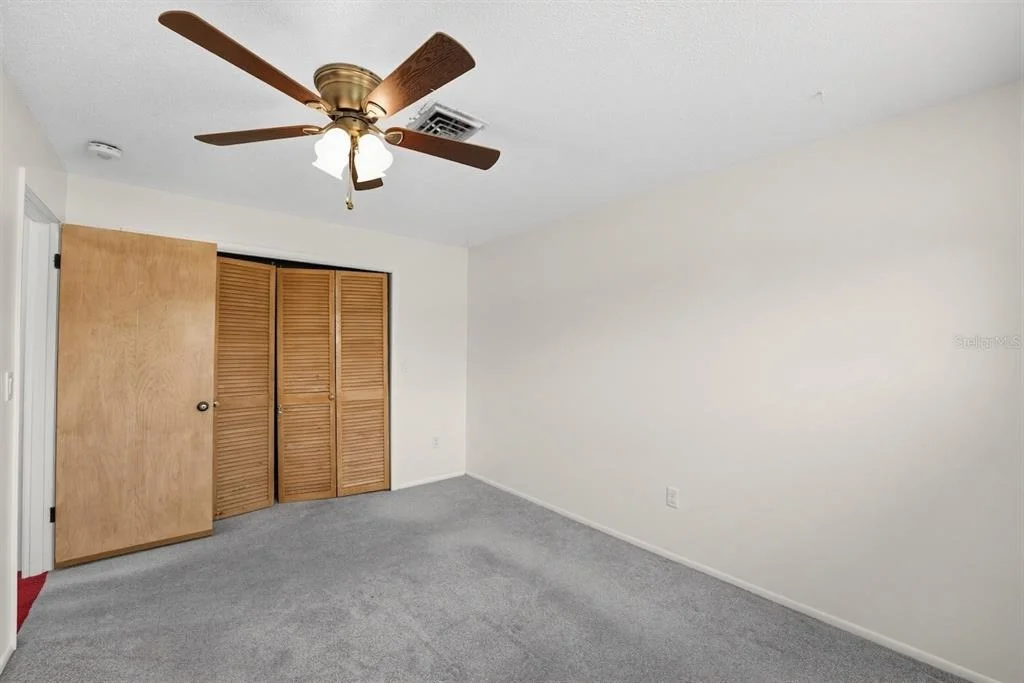 Photo of 520 CENTER ROAD