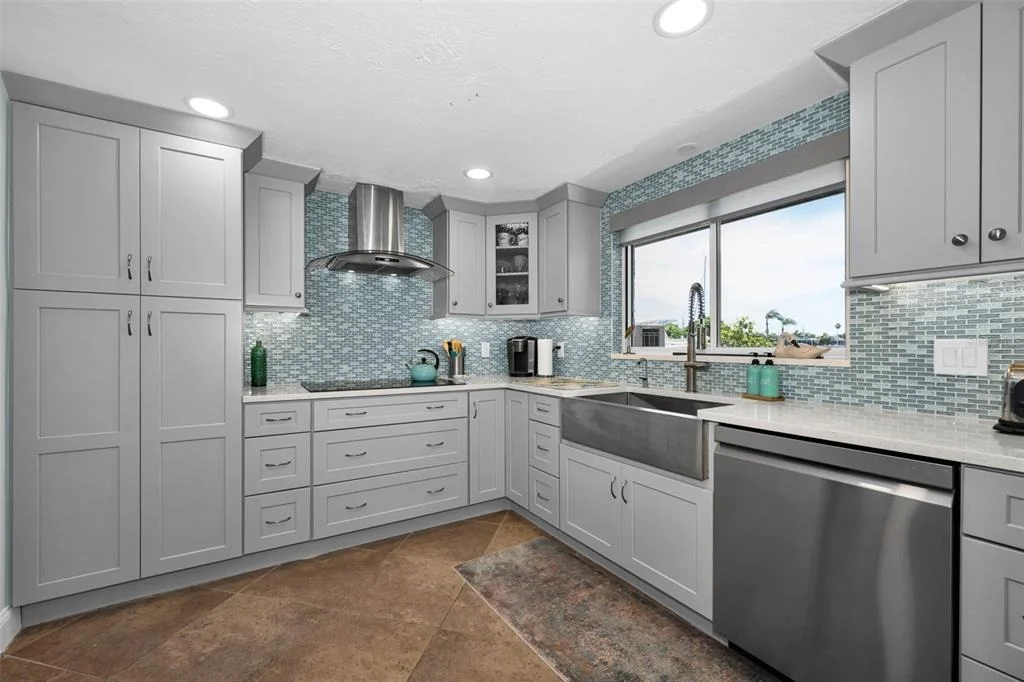 Photo of 4825 SHELL STREAM BOULEVARD