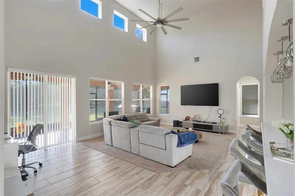 Photo of 11045 LEMAY DRIVE