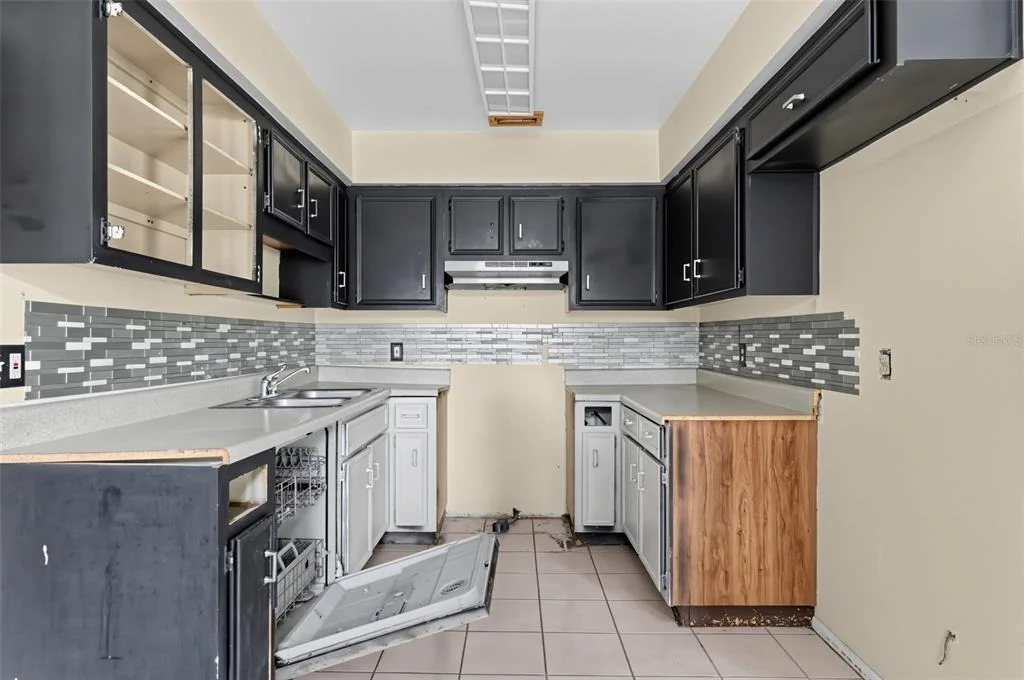 Photo of Unit 116 at 4615 LIGHTHOUSE CIRCLE