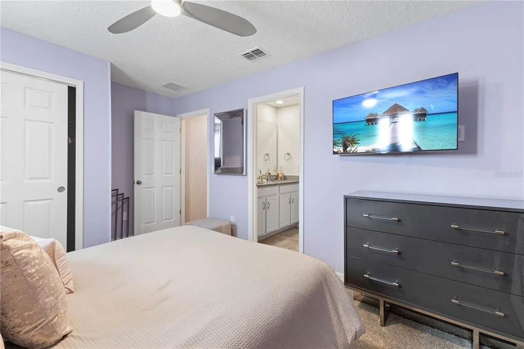 Photo of 8975 AMELIA DOWNS TRAIL