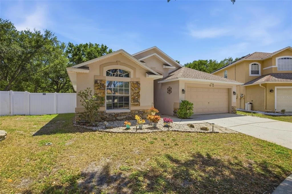 Photo of 7113 COLONY POINTE DRIVE