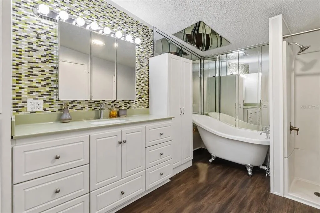 Photo of 12104 WOODSIDE DRIVE