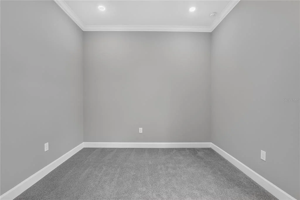 Photo of 936 ARBOR GREEN TRAIL
