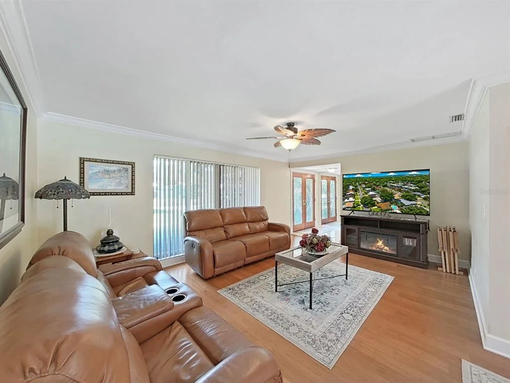 Photo of 1110 MCLEAN STREET