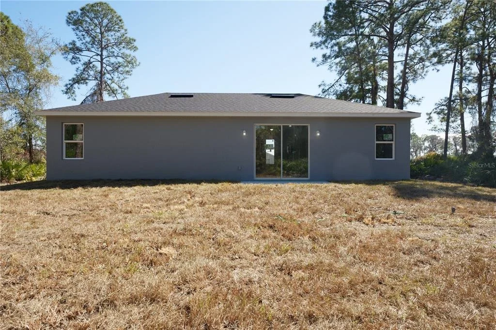 Photo of 1013 ASTON-MARTIN DRIVE