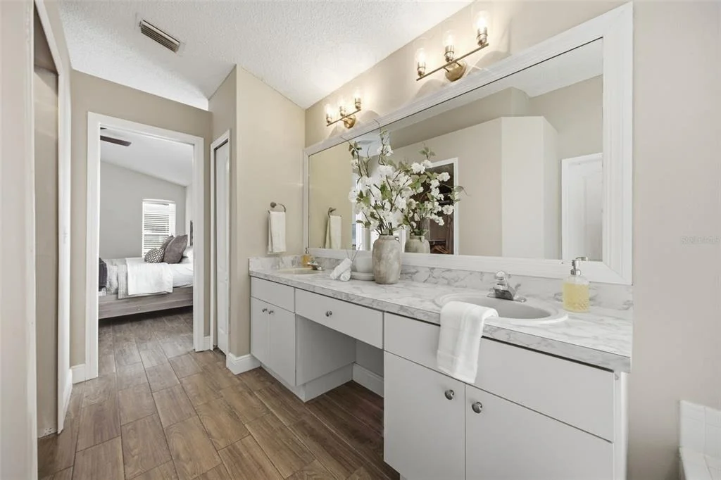 Photo of 416 CYPRESS VIEW DRIVE