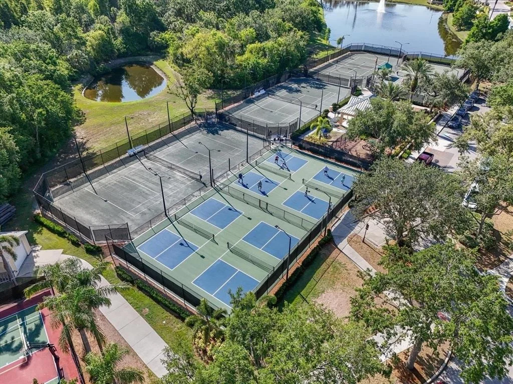 Photo of 806 WINTERSIDE DRIVE