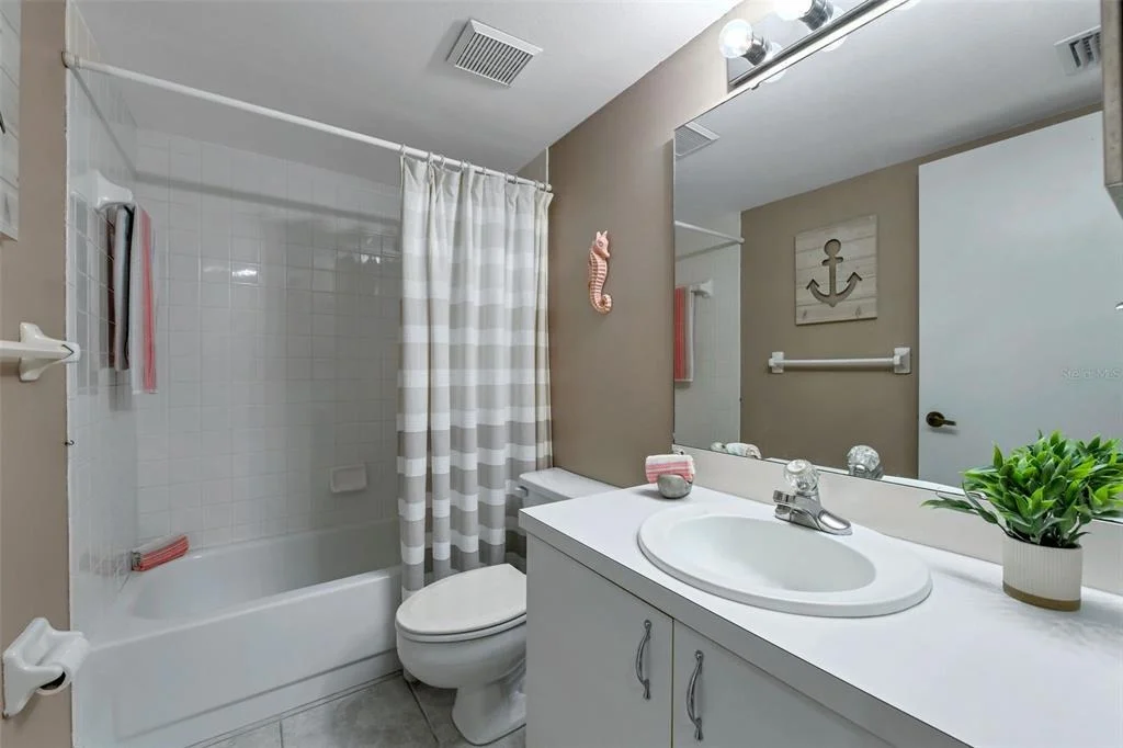 Photo of Unit 704 at 6908 DREWRYS BLUFF