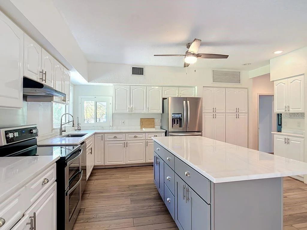 Photo of 1409 LAVILLA ROAD
