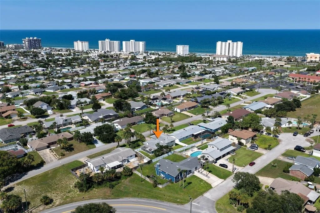 Photo of 76 BANYAN DRIVE