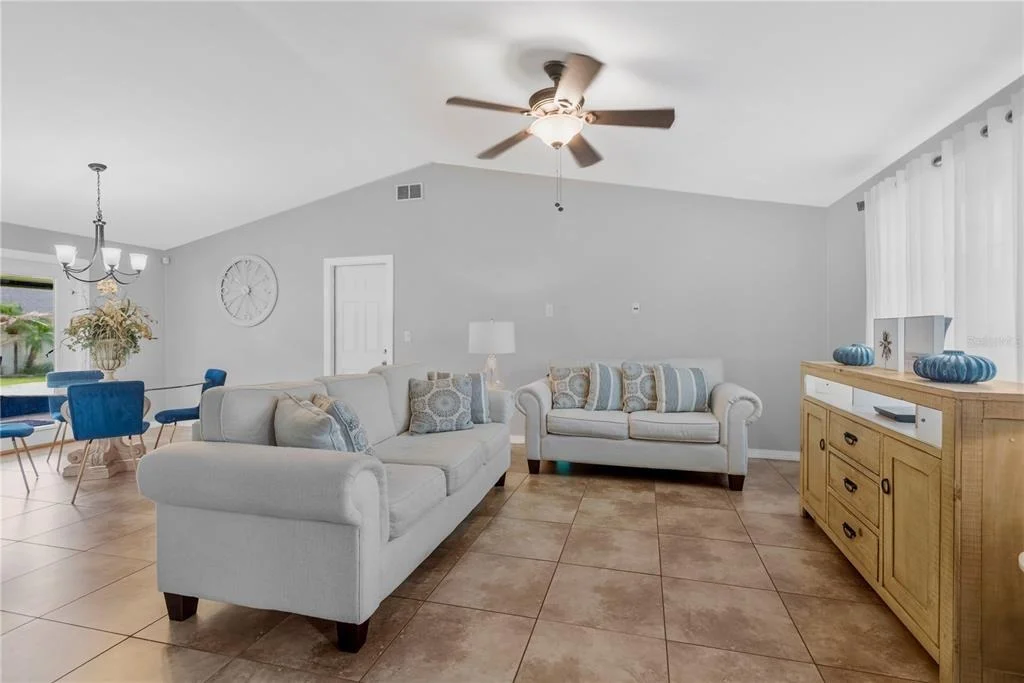 Photo of 819 JACARANDA DRIVE