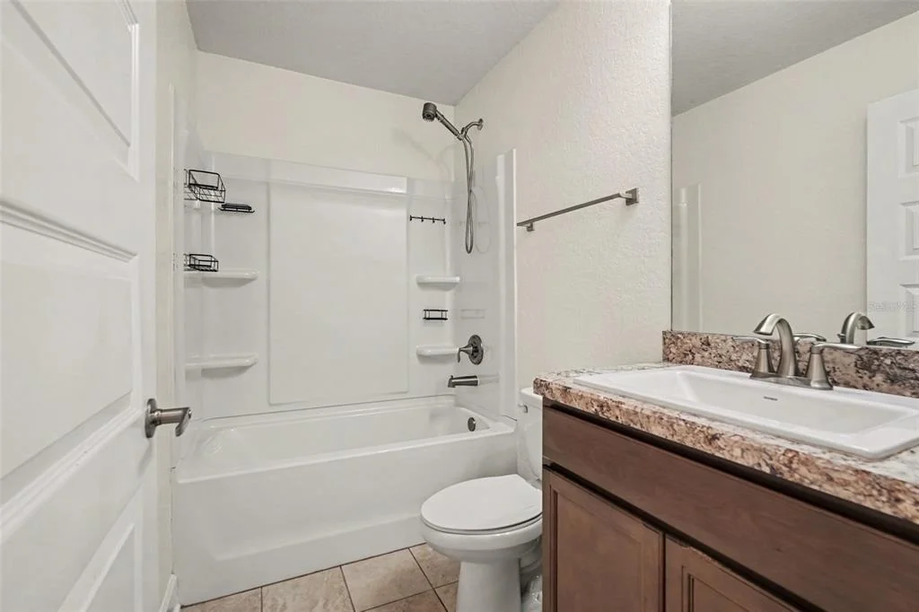 Photo of 2363 RING ROAD