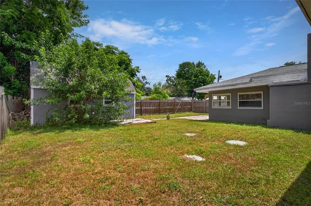 Photo of 1923 ALBANY DRIVE