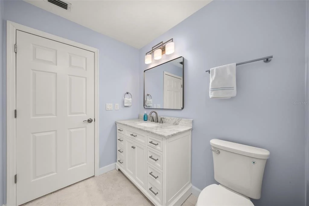 Photo of 5092 STRAFFORD OAKS DRIVE