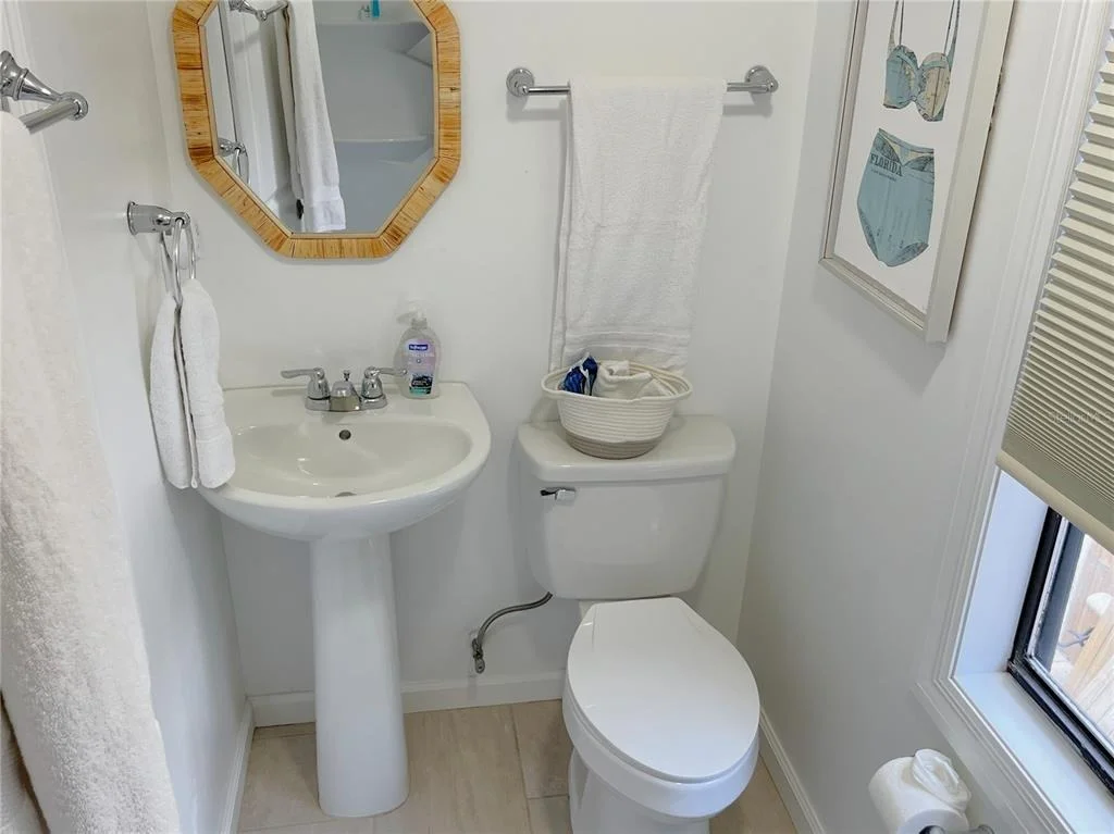 Photo of 1426 RIVERSIDE DRIVE