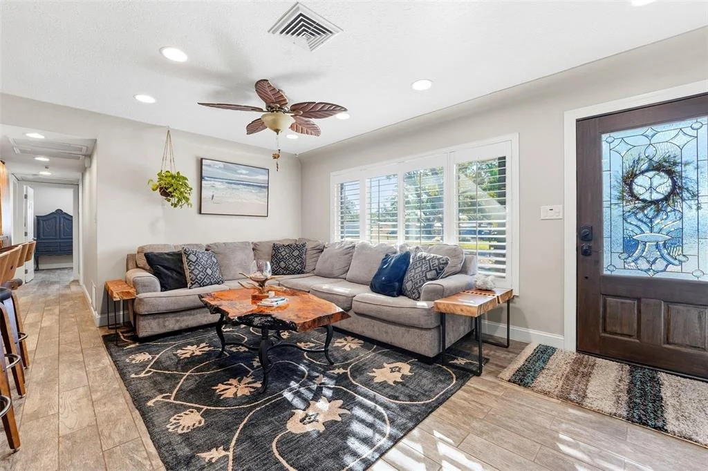 Photo of 3595 FLORAL DRIVE