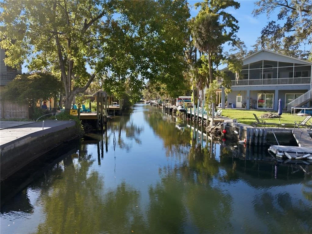 Photo of 00 CIRCLE DRIVE