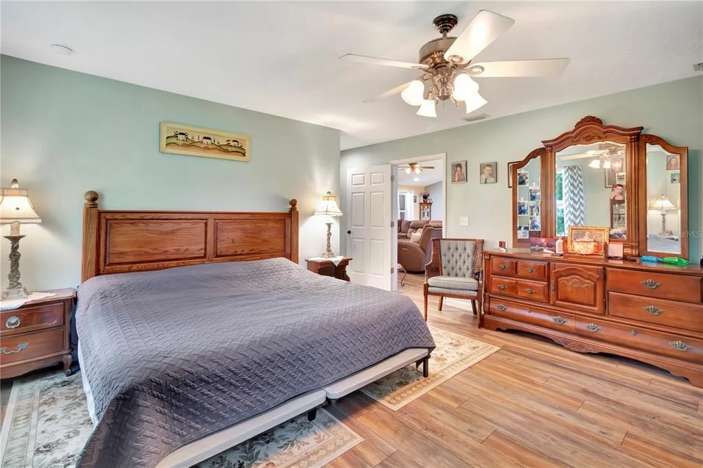 Photo of 7427 REDWING ROAD