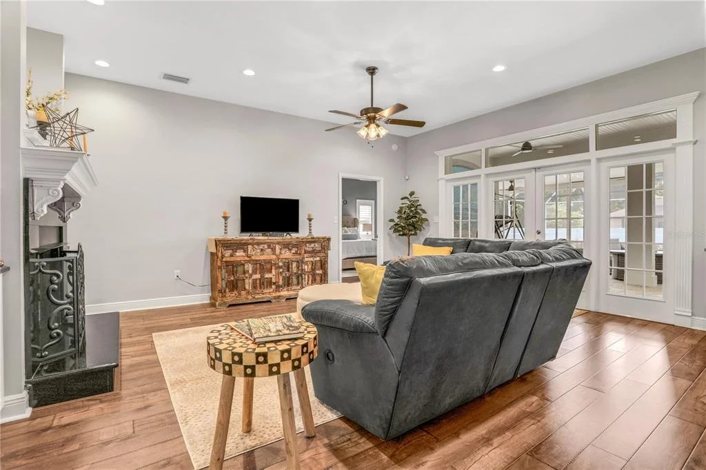 Photo of 3831 GAINES DRIVE