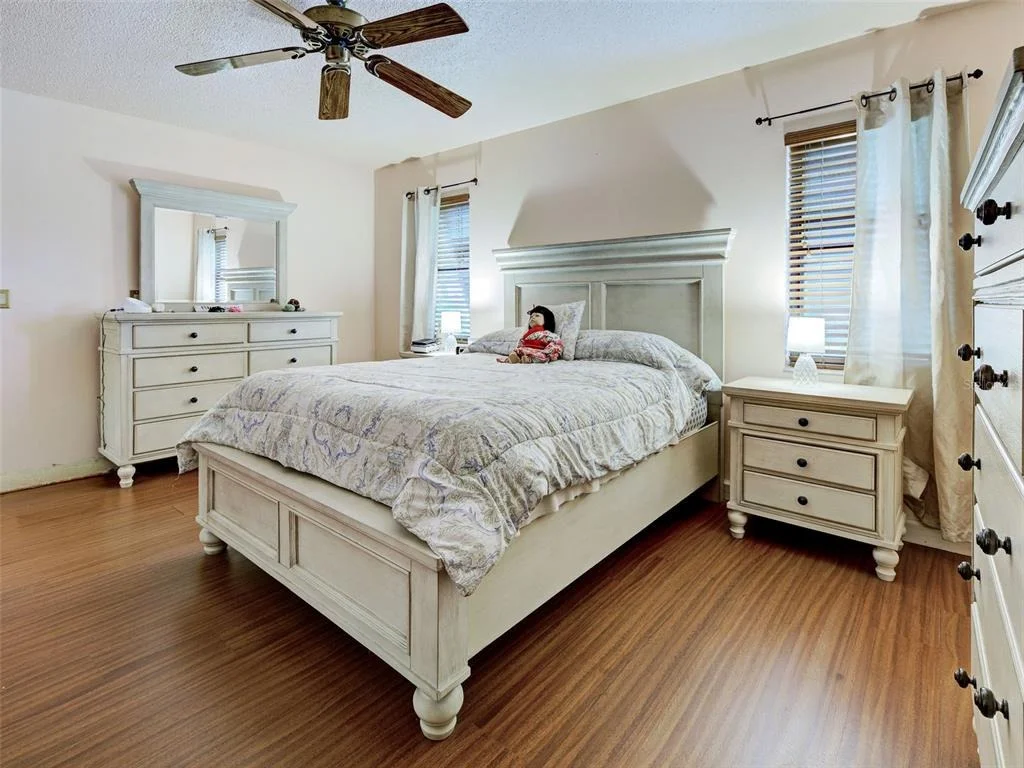 Photo of 20 IDLE SANDS DRIVE