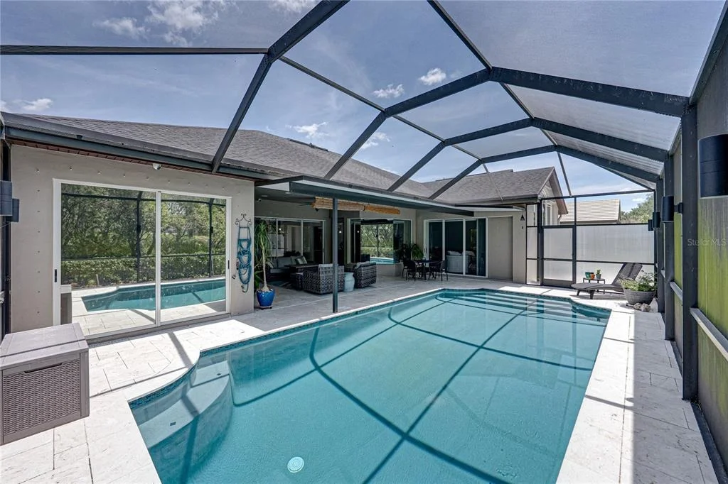 Photo of 6105 AUDUBON MANOR BOULEVARD