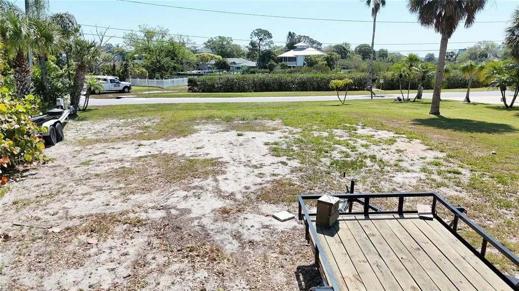 Photo of 231 LAGOON DRIVE